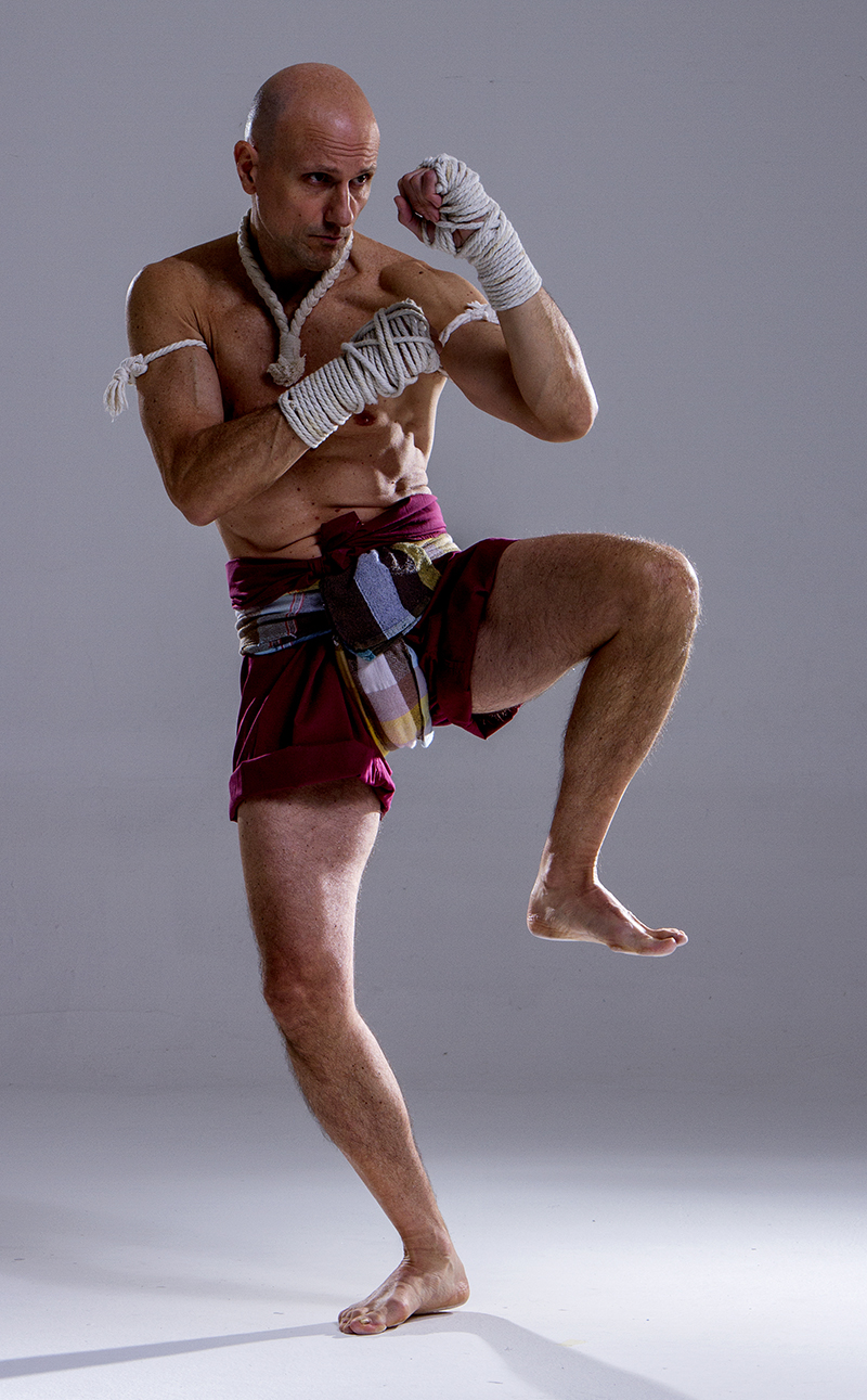 Traditional Muay Thai fighting stances: bedrock | Muay Thai Boran